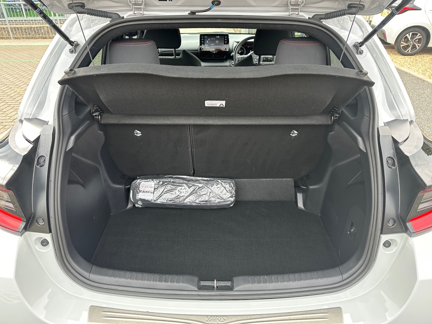 Used Toyota Yaris 2023 for sale - 76533931: Photo 20