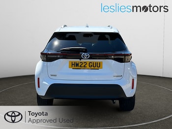 Used Toyota Yaris Cross 2022 for sale - 79458690: Photo
