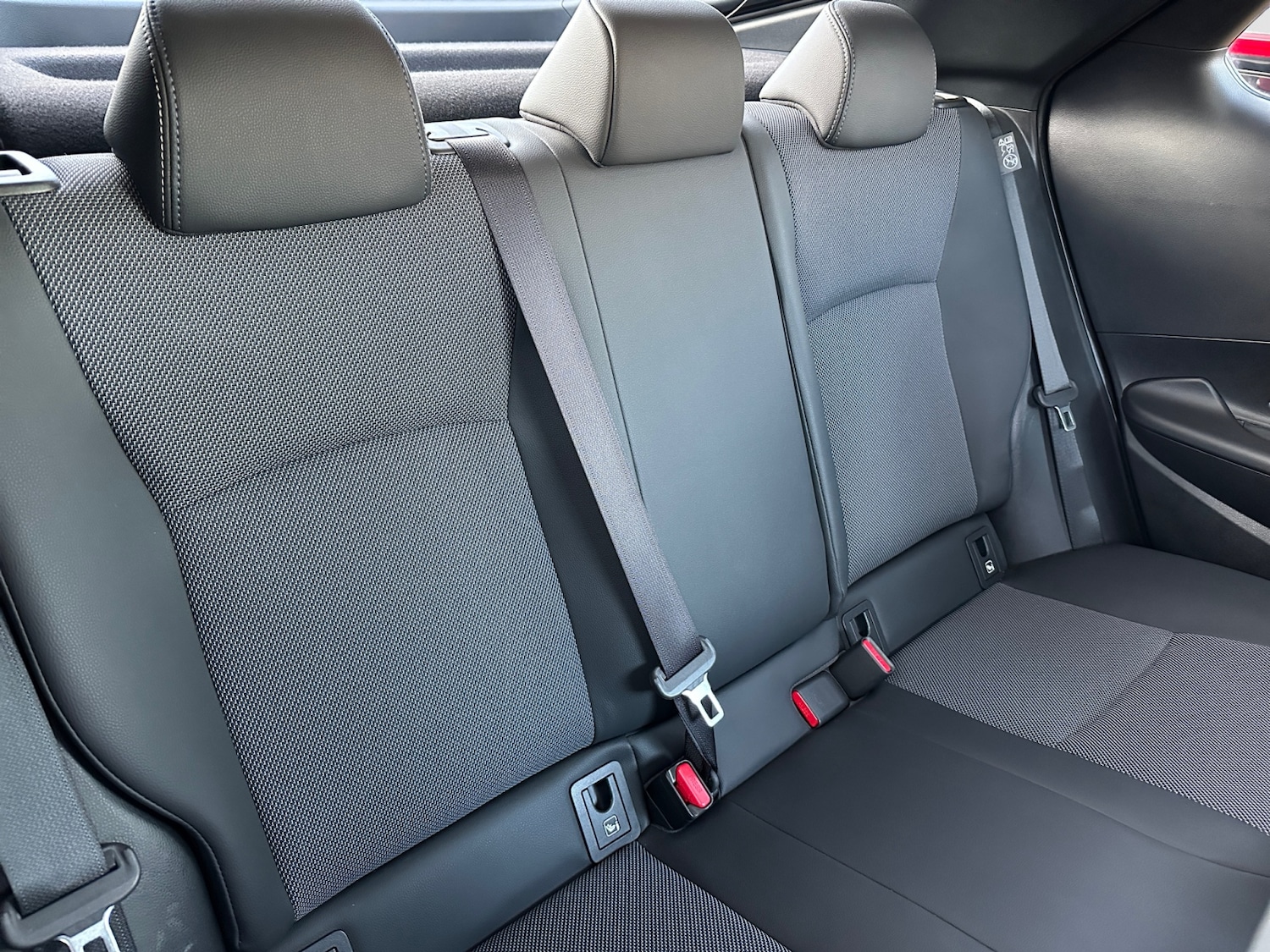 Used Toyota C-HR 2025 for sale - 77137707: Photo 11