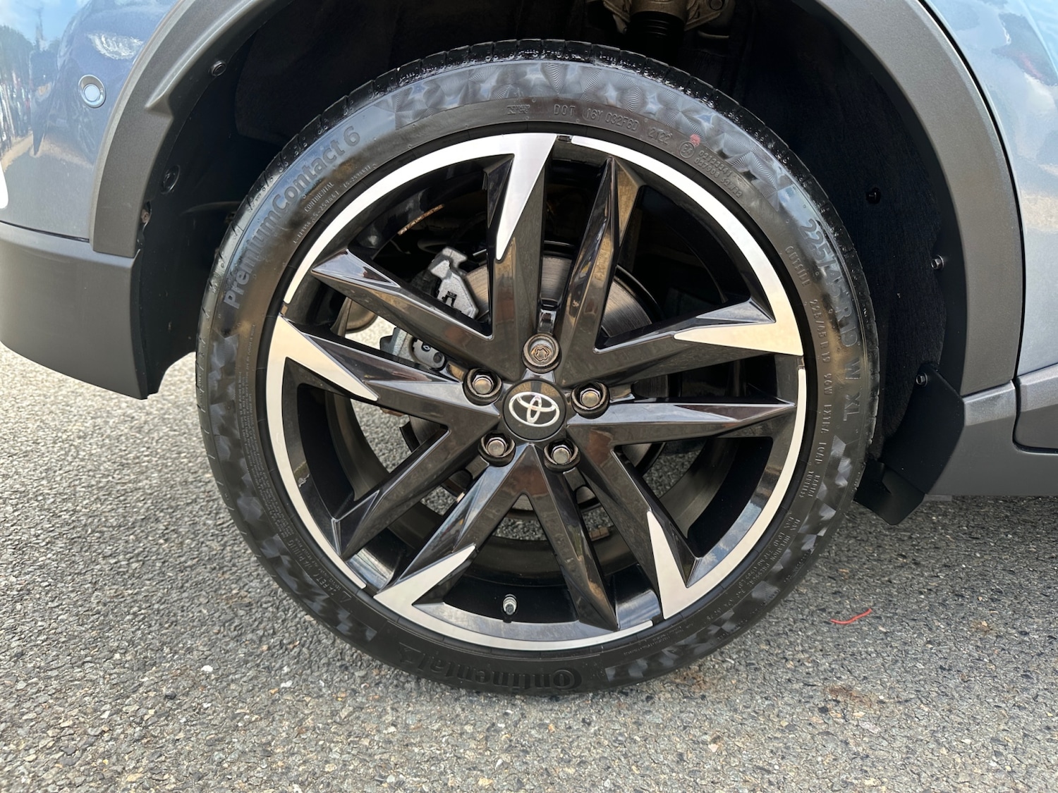 Used Toyota C-HR 2022 for sale - 76533950: Photo 24