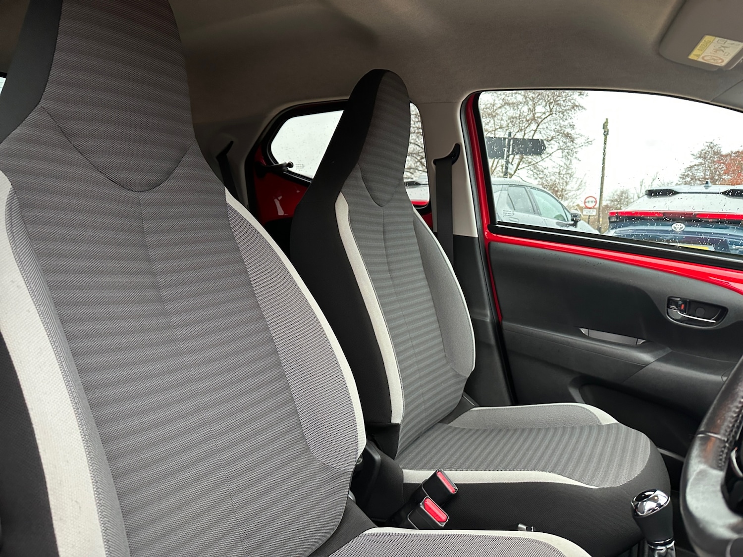 Used Toyota AYGO 2019 for sale - 76954285: Photo 24