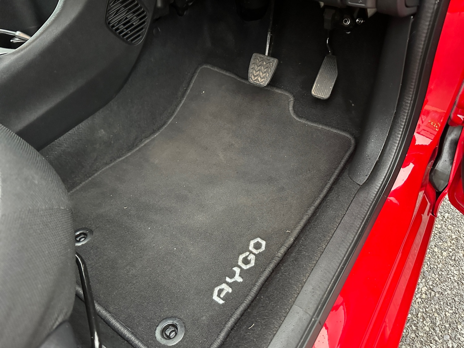 Used Toyota AYGO 2019 for sale - 76954285: Photo 25