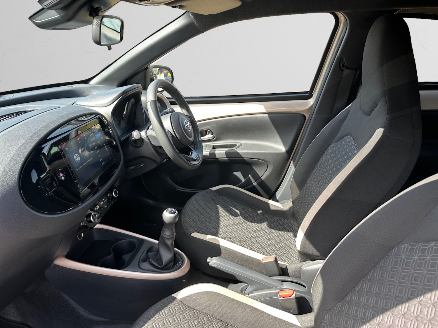 Used Toyota Aygo X 2024 for sale - 78172723: Photo 6