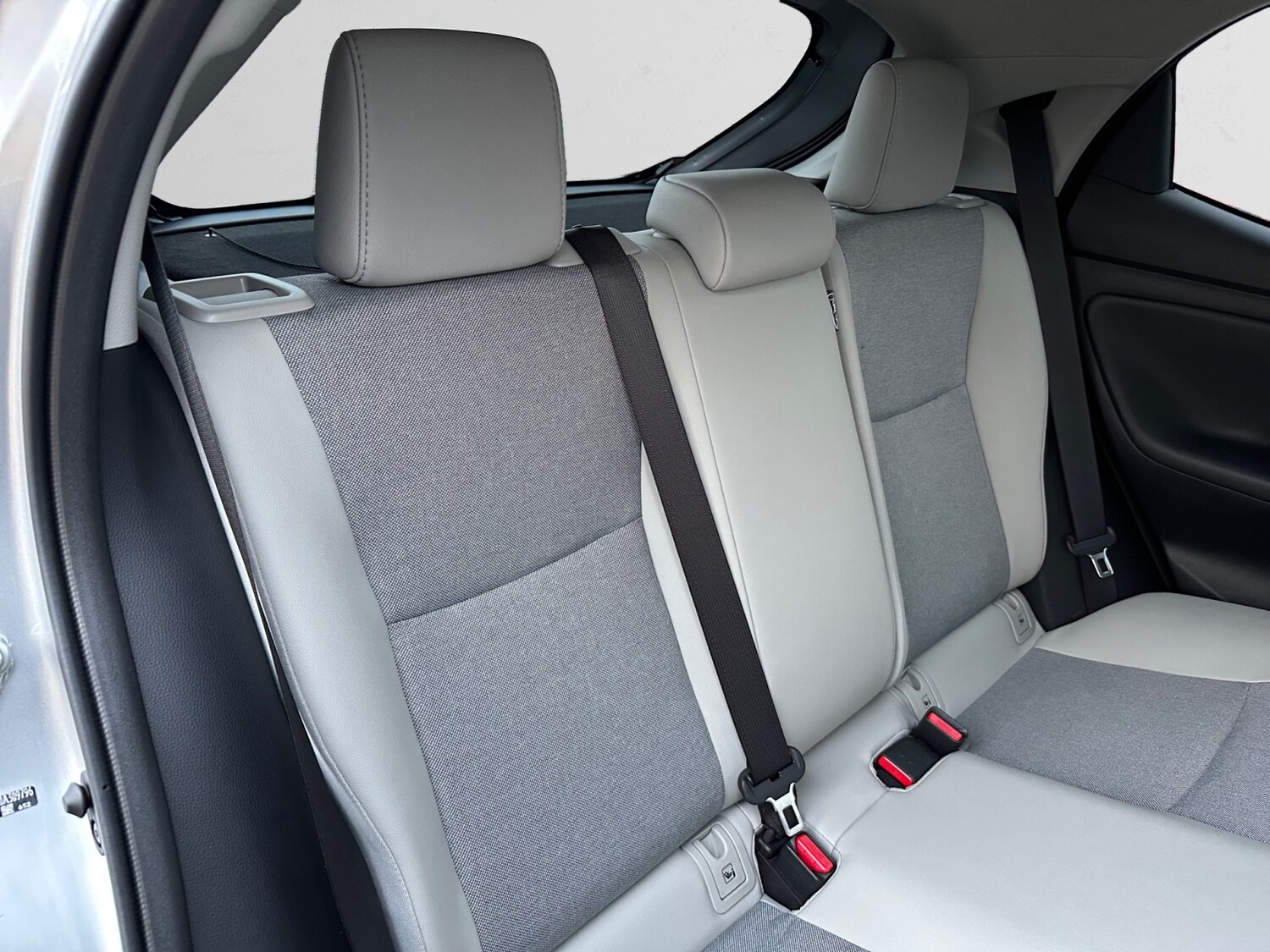 Used Toyota Yaris 2023 for sale - 76533736: Photo 11