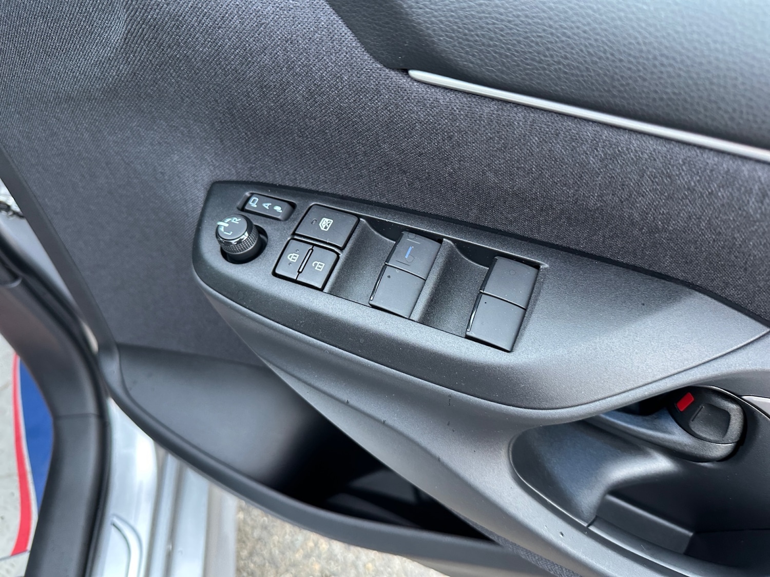 Used Toyota Yaris 2023 for sale - 76533736: Photo 27