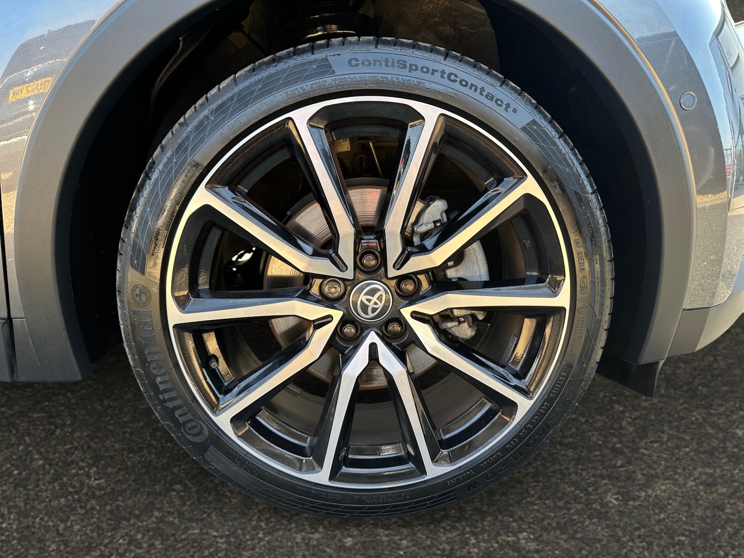 Used Toyota C-HR 2025 for sale - 77965211: Photo 12