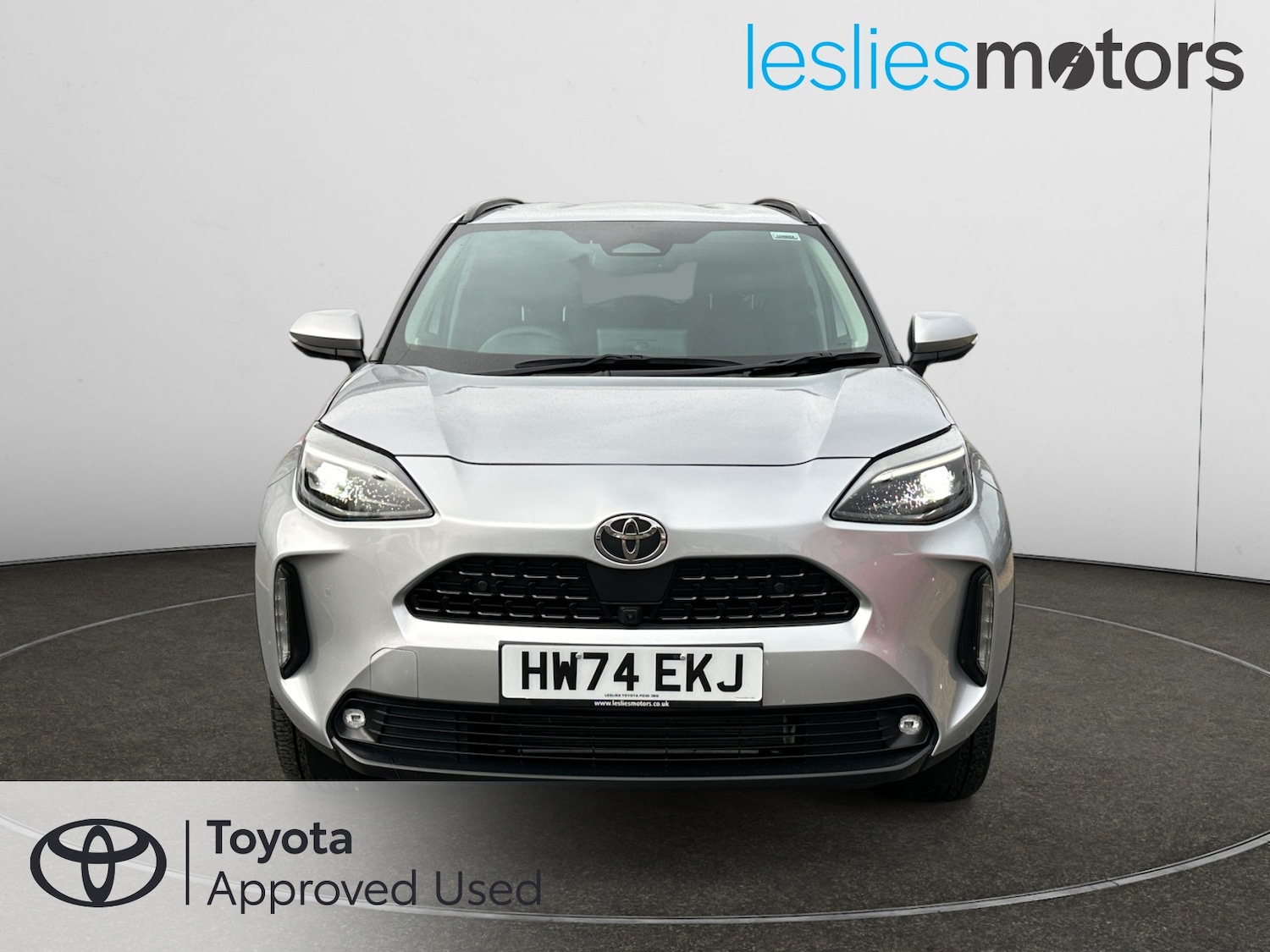 Used Toyota Yaris Cross 2024 for sale - 76948475: Photo 2