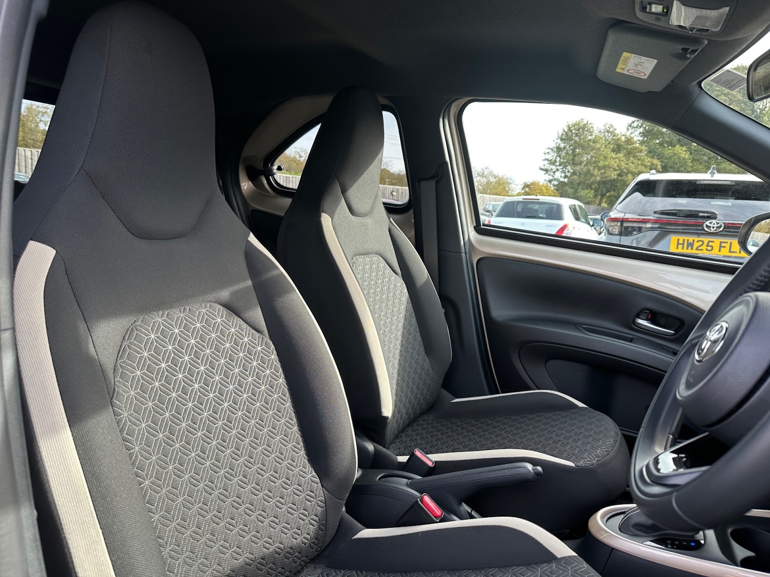 Used Toyota Aygo X 2022 for sale - 76533817: Photo 24