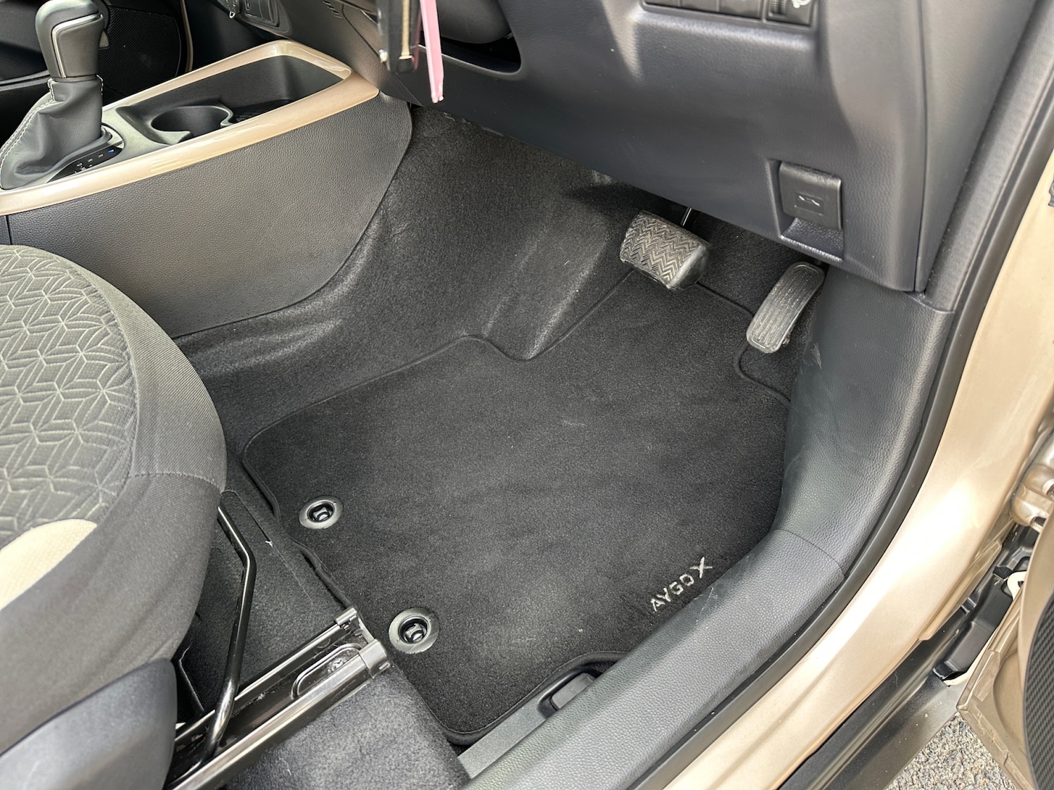 Used Toyota Aygo X 2022 for sale - 76533817: Photo 25