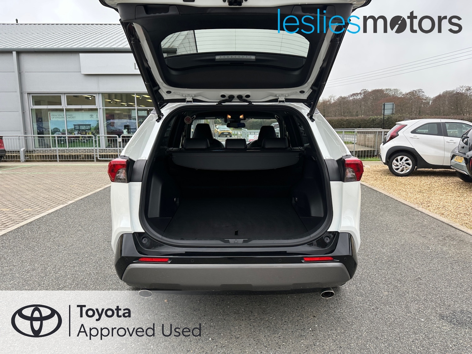 Used Toyota RAV4 2021 for sale - 77975496: Photo 20