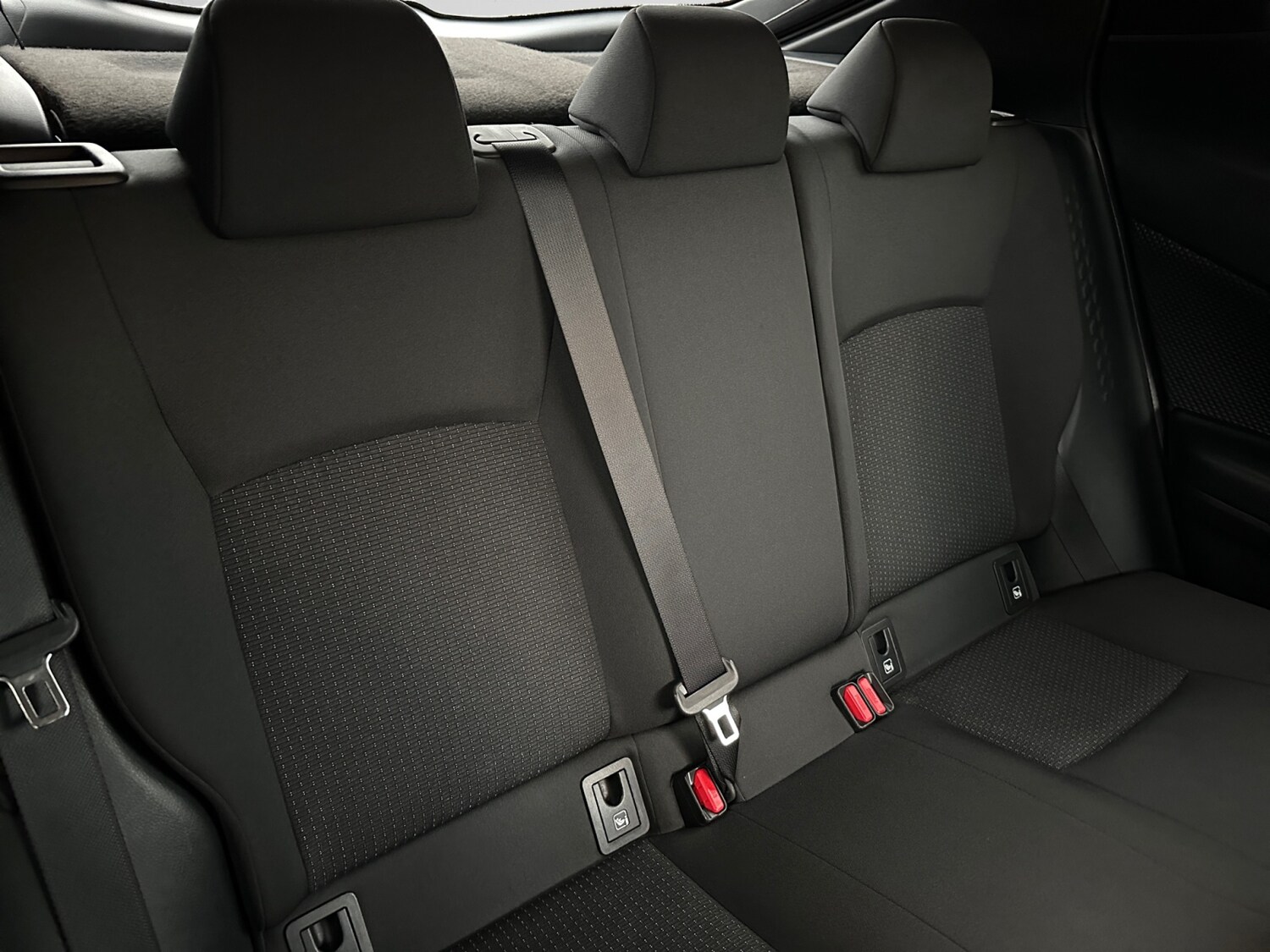 Used Toyota C-HR 2019 for sale - 77186233: Photo 11