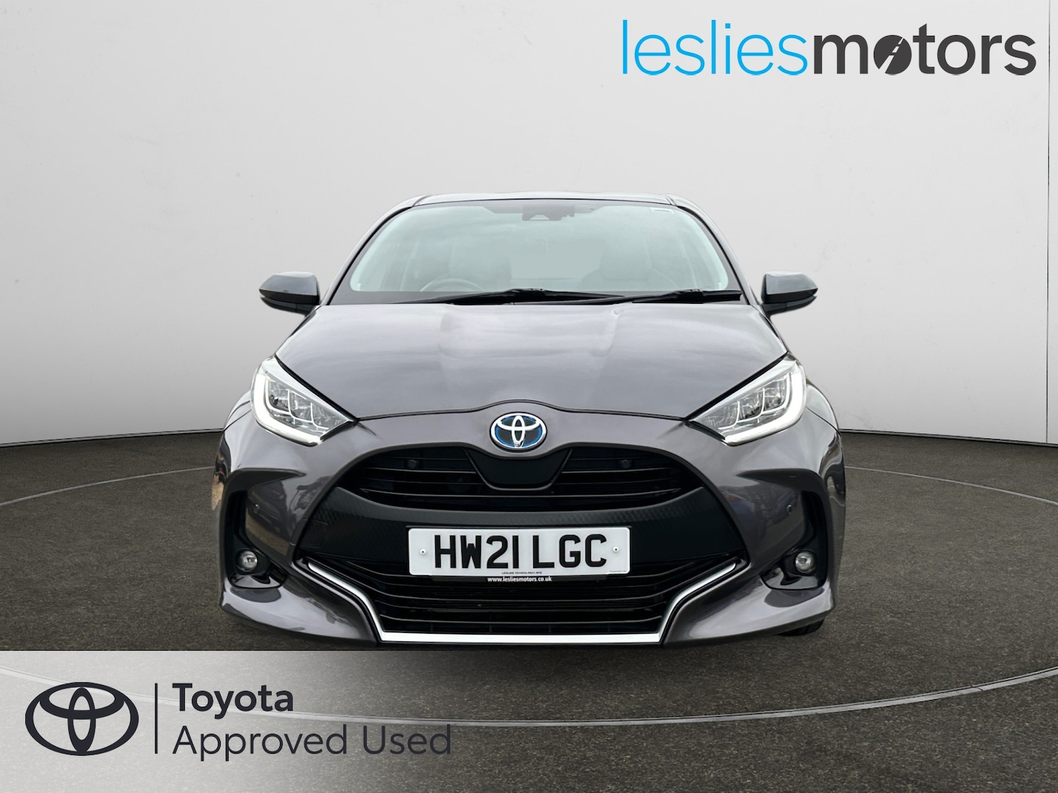 Used Toyota Yaris 2021 for sale - 77855625: Photo 2