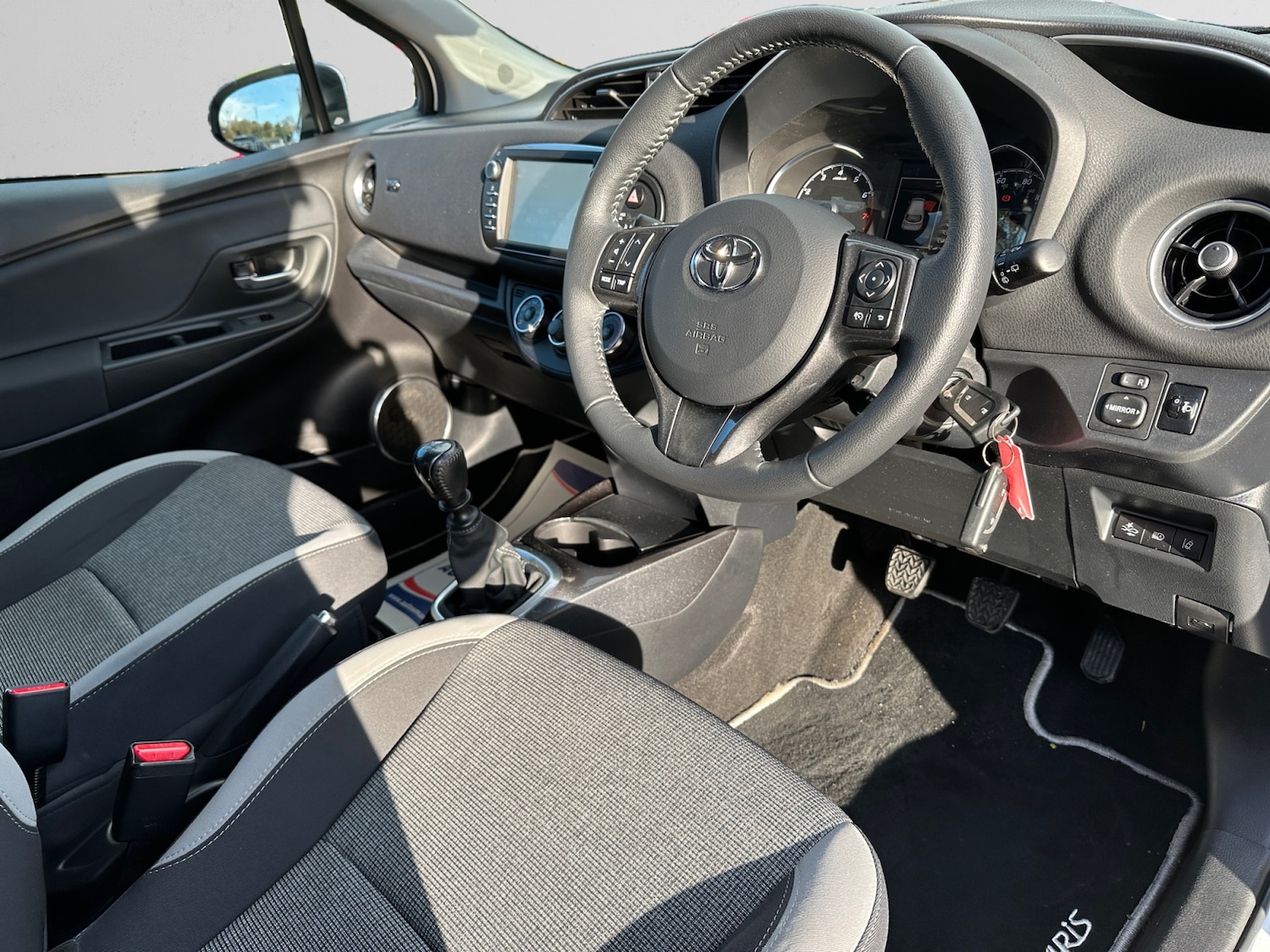 Used Toyota Yaris 2020 for sale - 76788239: Photo 14