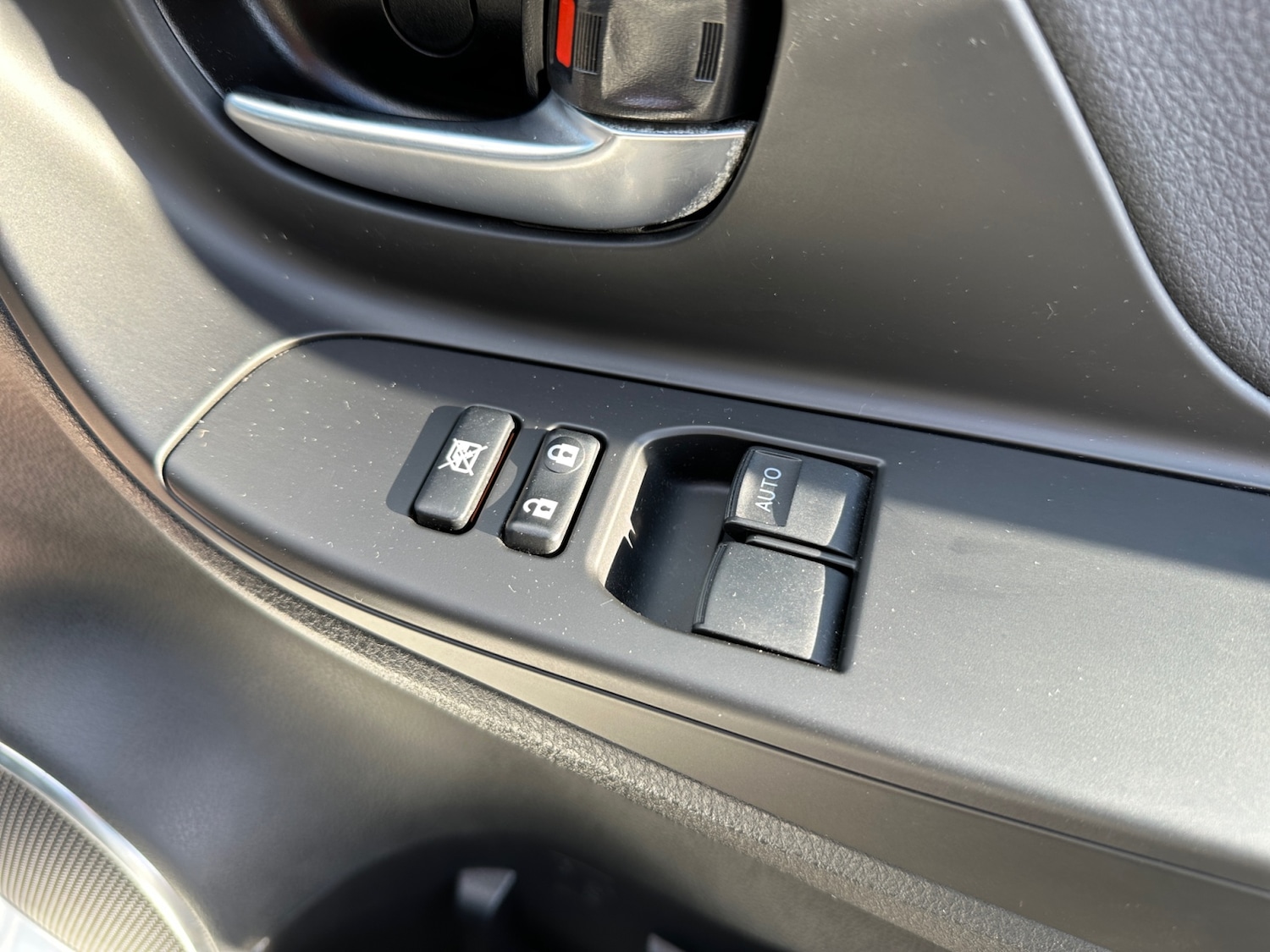 Used Toyota Yaris 2020 for sale - 76788239: Photo 27