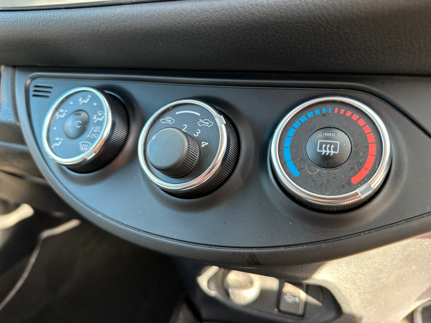 Used Toyota Yaris 2020 for sale - 76788239: Photo 7