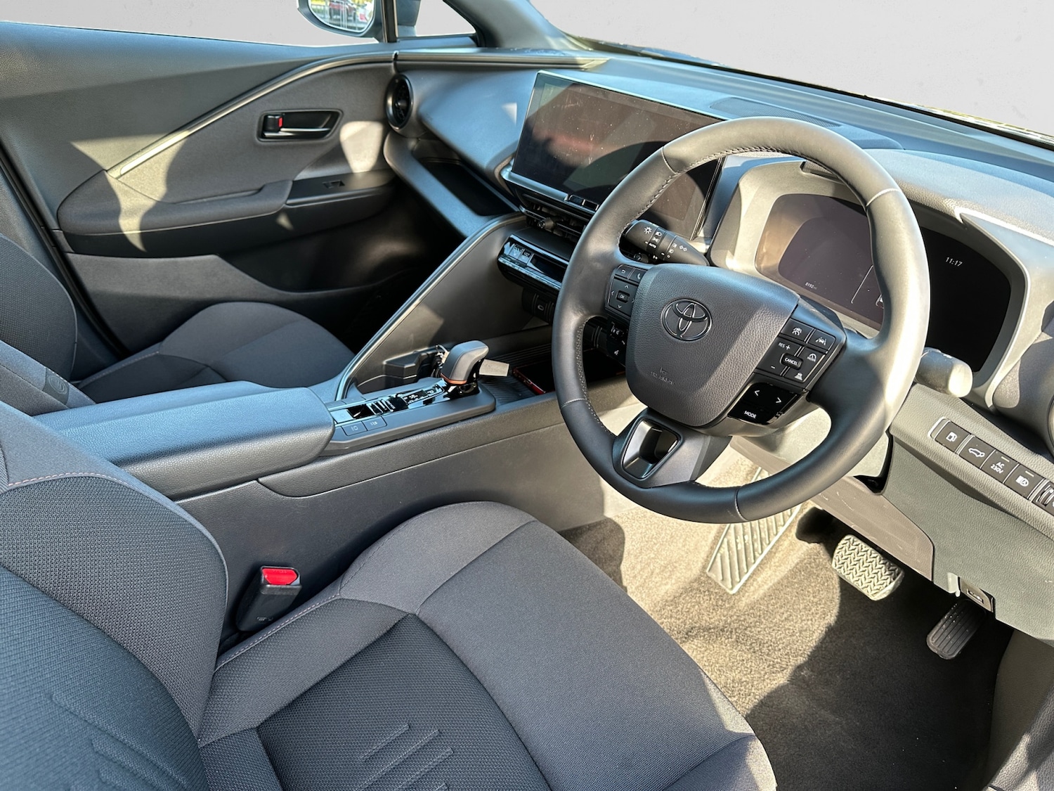 Used Toyota C-HR 2024 for sale - 76754673: Photo 14