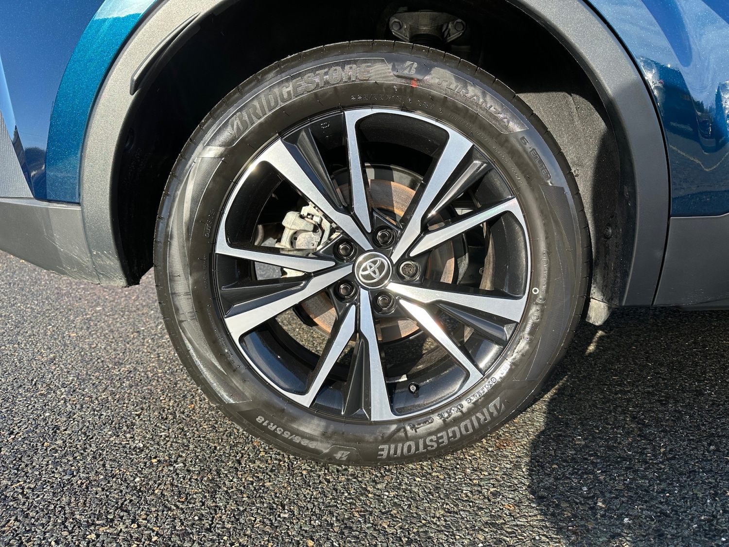 Used Toyota C-HR 2024 for sale - 76754673: Photo 24