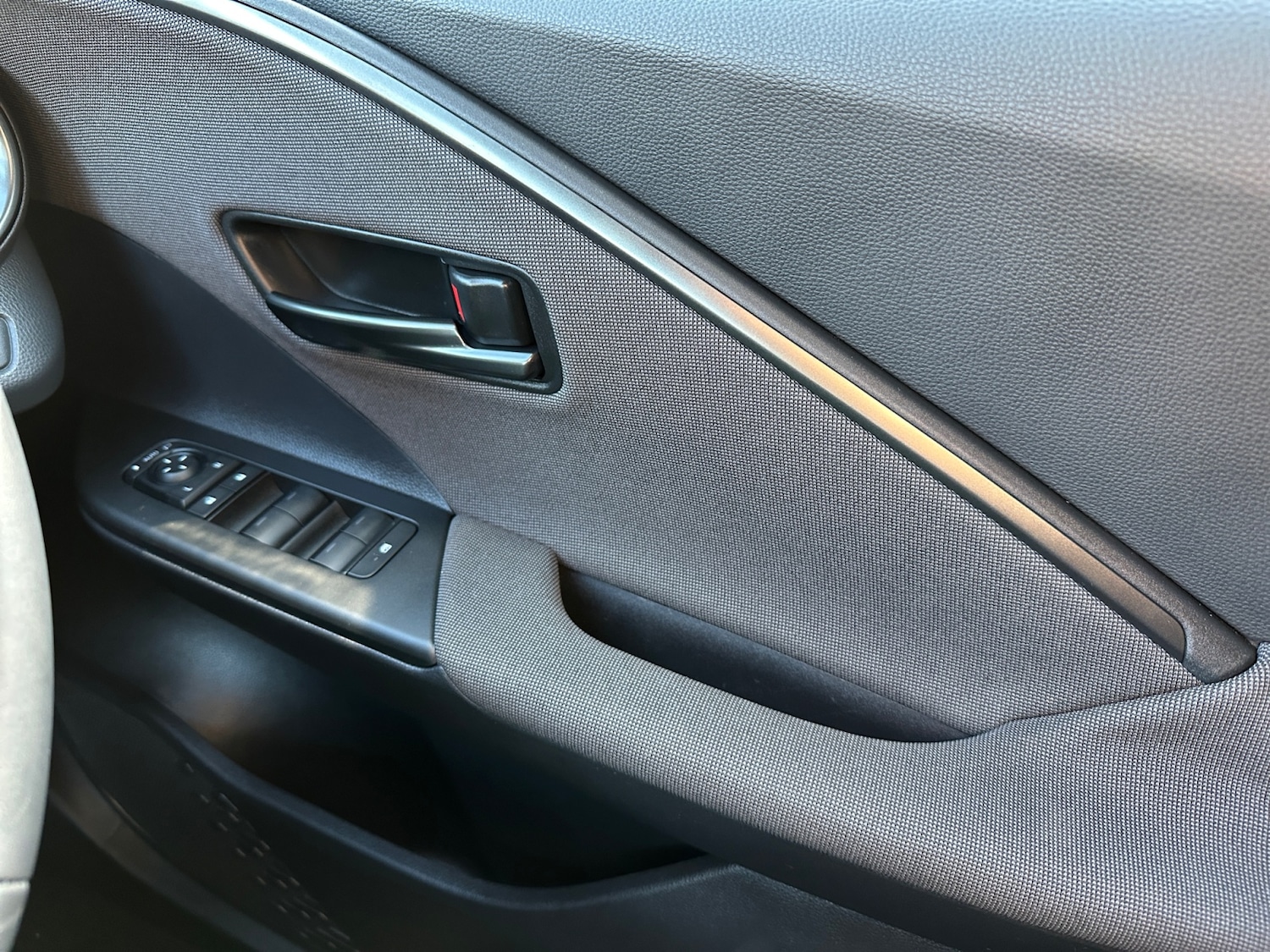 Used Toyota C-HR 2024 for sale - 76754673: Photo 27