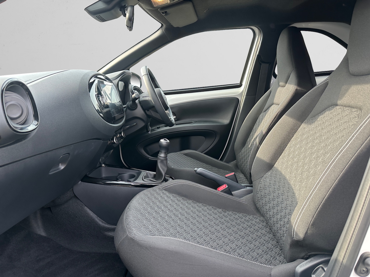 Used Toyota Aygo X 2024 for sale - 77995162: Photo 6