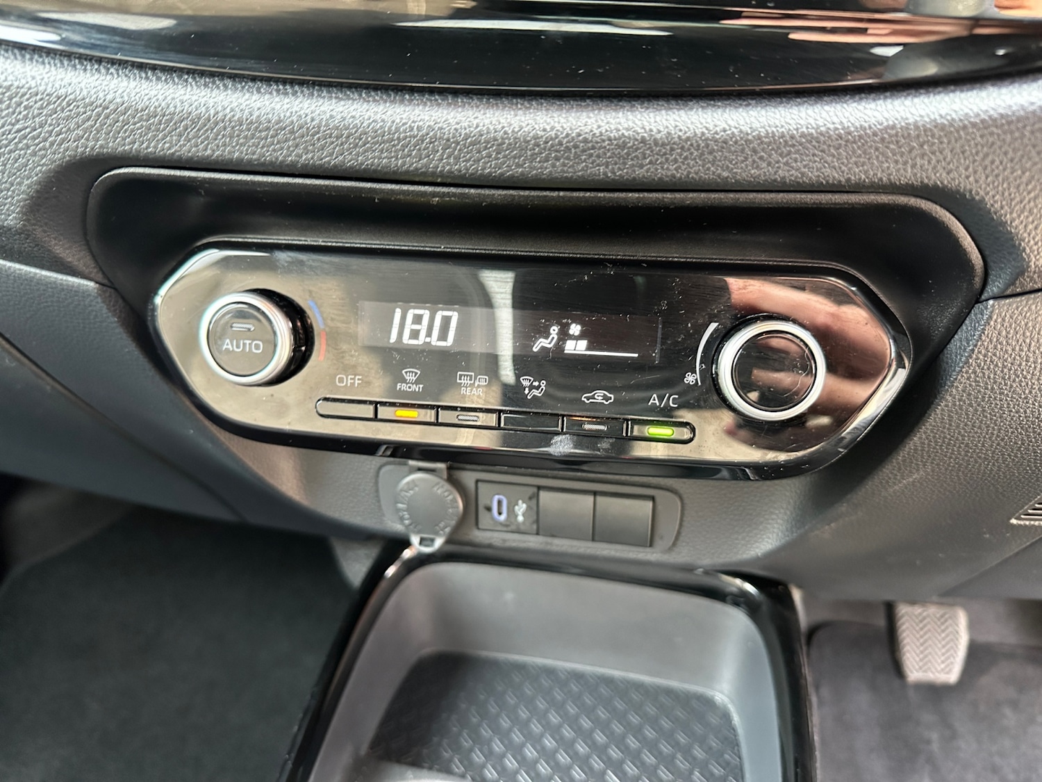 Used Toyota Aygo X 2024 for sale - 77995162: Photo 7