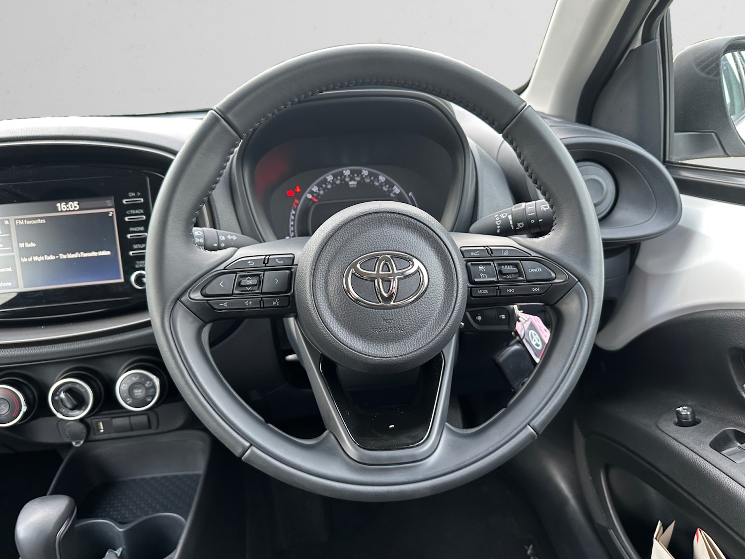 Used Toyota Aygo X 2022 for sale - 76533839: Photo 9