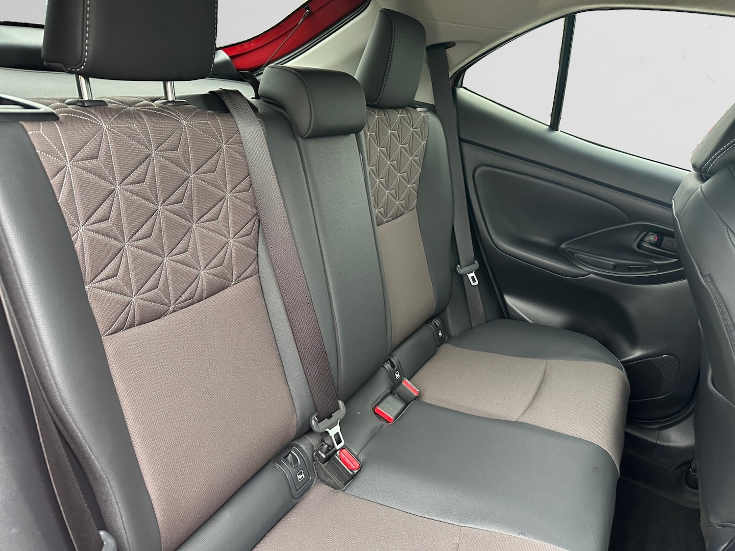 Used Toyota Yaris Cross 2023 for sale - 76533756: Photo 11