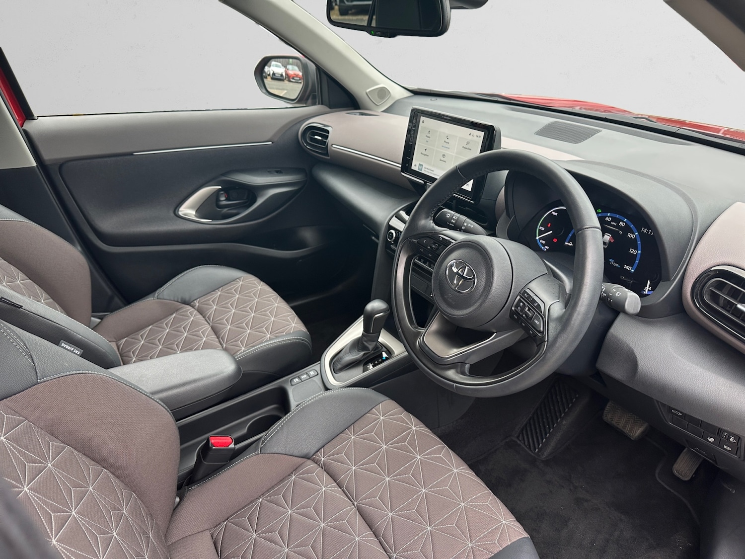 Used Toyota Yaris Cross 2023 for sale - 76533756: Photo 14