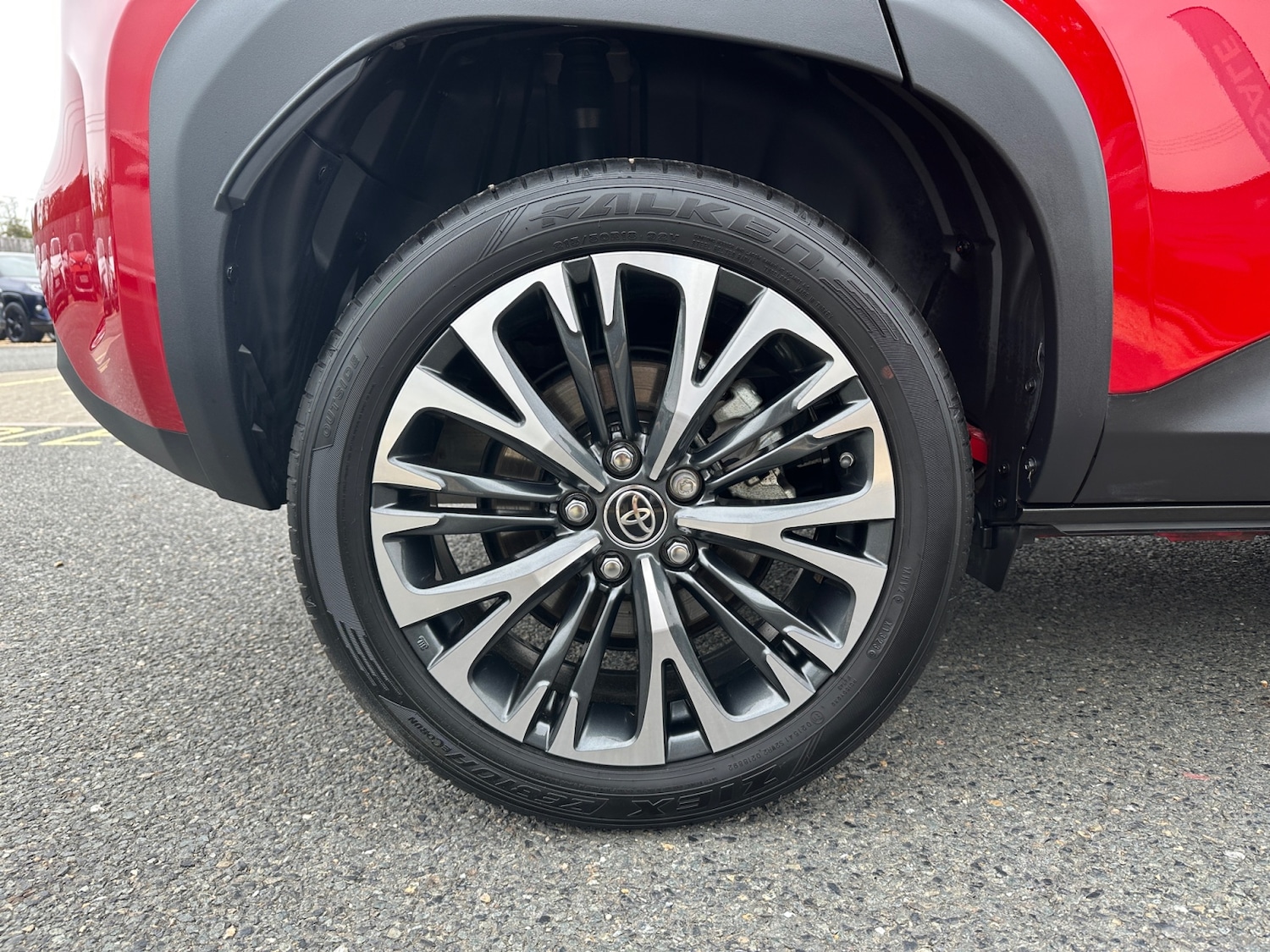 Used Toyota Yaris Cross 2023 for sale - 76533756: Photo 24