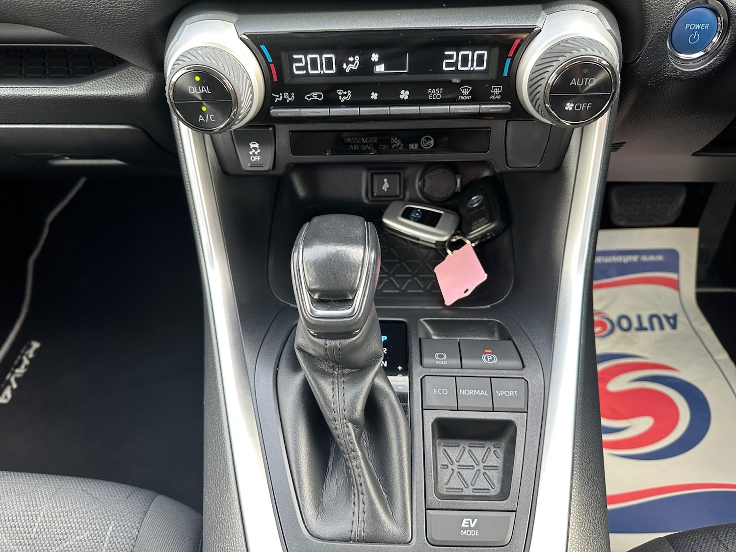 Used Toyota RAV4 2021 for sale - 77911205: Photo 10