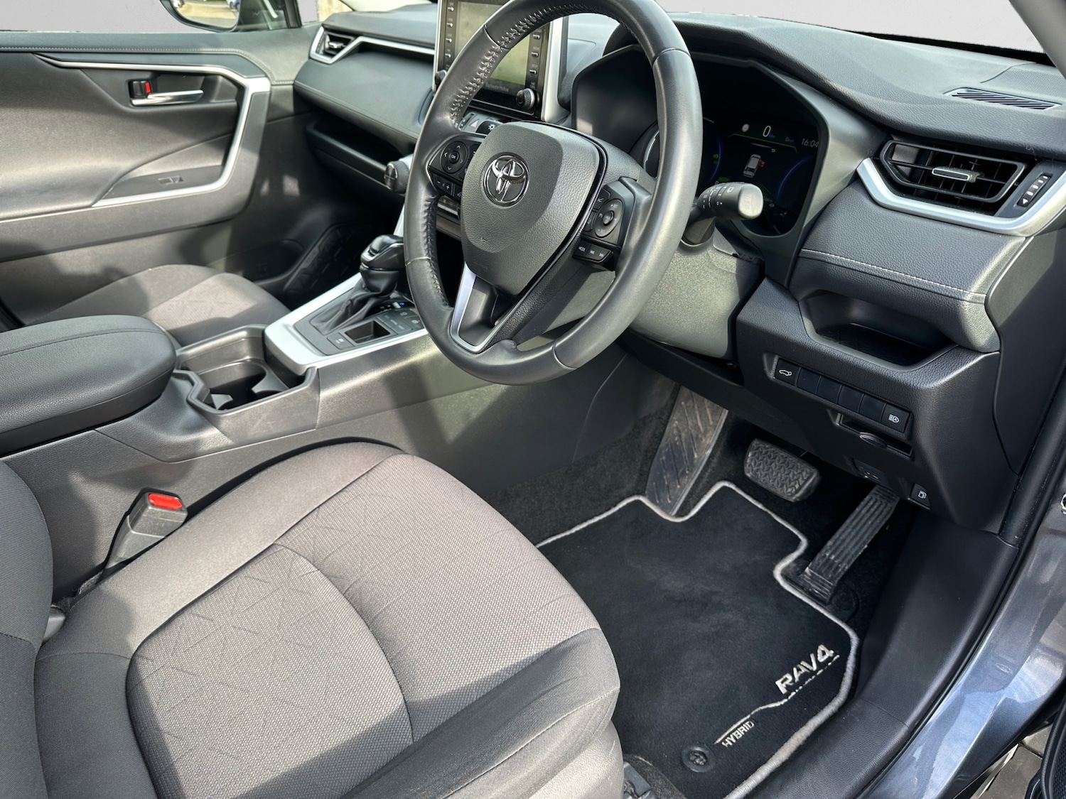 Used Toyota RAV4 2021 for sale - 77911205: Photo 14