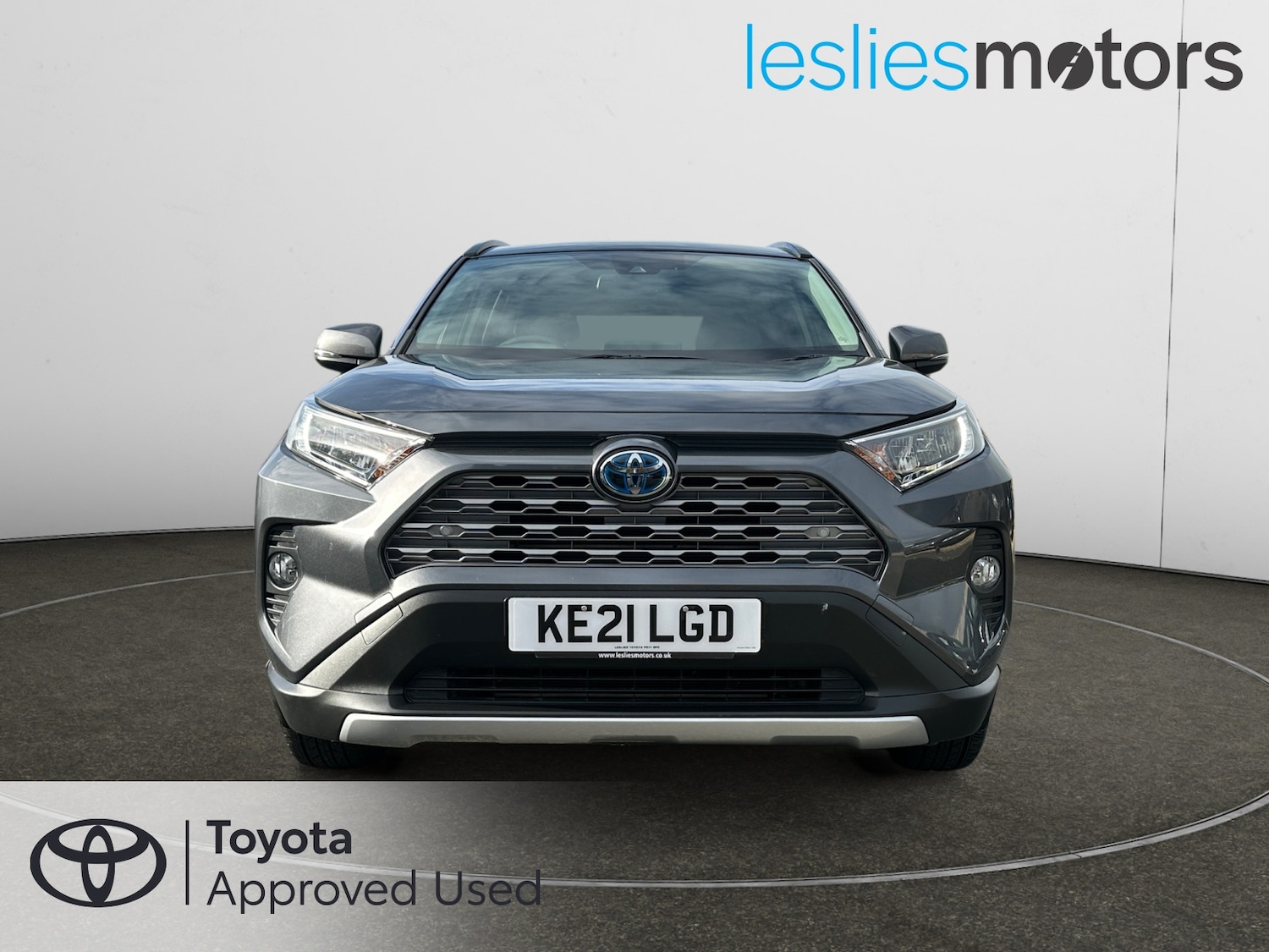 Used Toyota RAV4 2021 for sale - 77911205: Photo 2