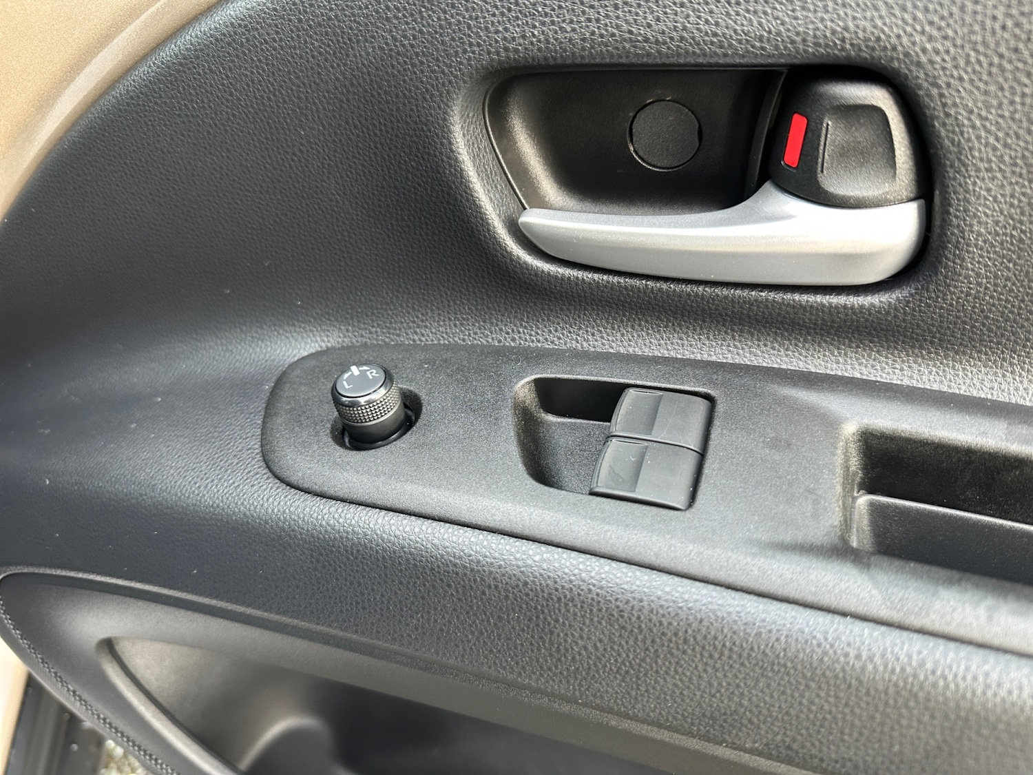 Used Toyota Aygo X 2024 for sale - 77461843: Photo 27