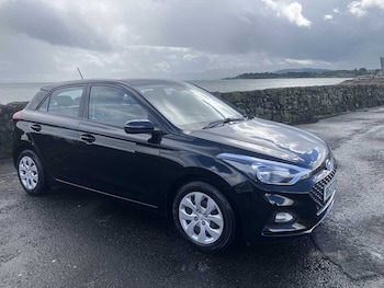 Used Hyundai i20 2020 for sale - 78830960: Photo