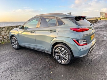 Used Hyundai KONA 2022 for sale - 76899797: Photo