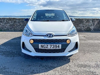 Used Hyundai i10 2019 for sale - 75609858: Photo