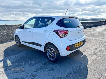 Used Hyundai i10 2019 for sale - 75609858: Photo