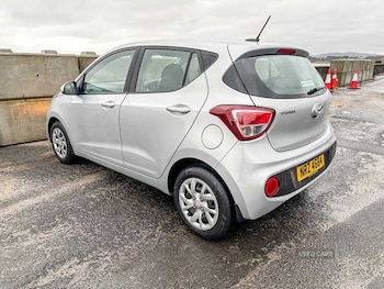Used Hyundai i10 2018 for sale - 77484816: Photo