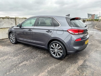 Used Hyundai i30 2019 for sale - 79083519: Photo