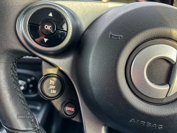 Used smart fortwo 2015 for sale - 77560212: Photo 17