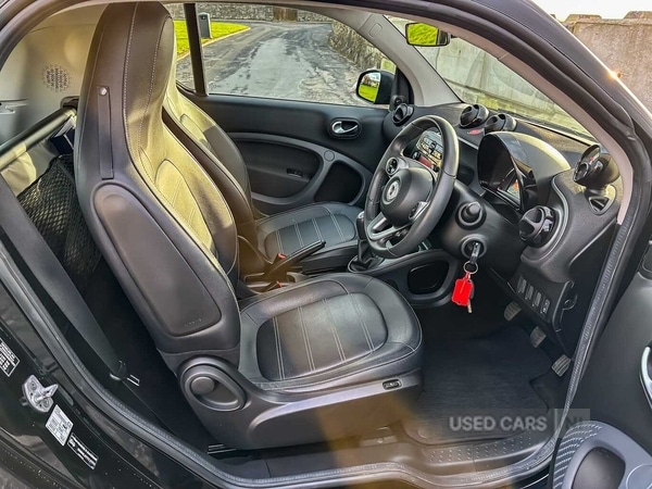 Used smart fortwo 2015 for sale - 77560212: Photo 9