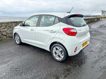 Used Hyundai i10 2021 for sale - 76167762: Photo 3