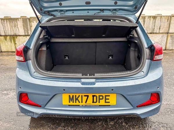 Used Hyundai i20 2017 for sale - 77697168: Photo 6