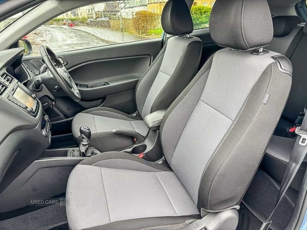 Used Hyundai i20 2017 for sale - 77697168: Photo 8