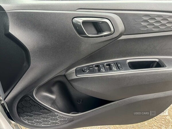Used Hyundai i10 2022 for sale - 76315504: Photo 20