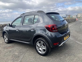 Used Dacia Sandero Stepway 2019 for sale - 79304643: Photo