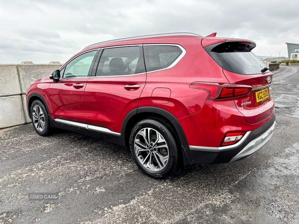 Used Hyundai Santa Fe 2018 for sale - 78048646: Photo 3