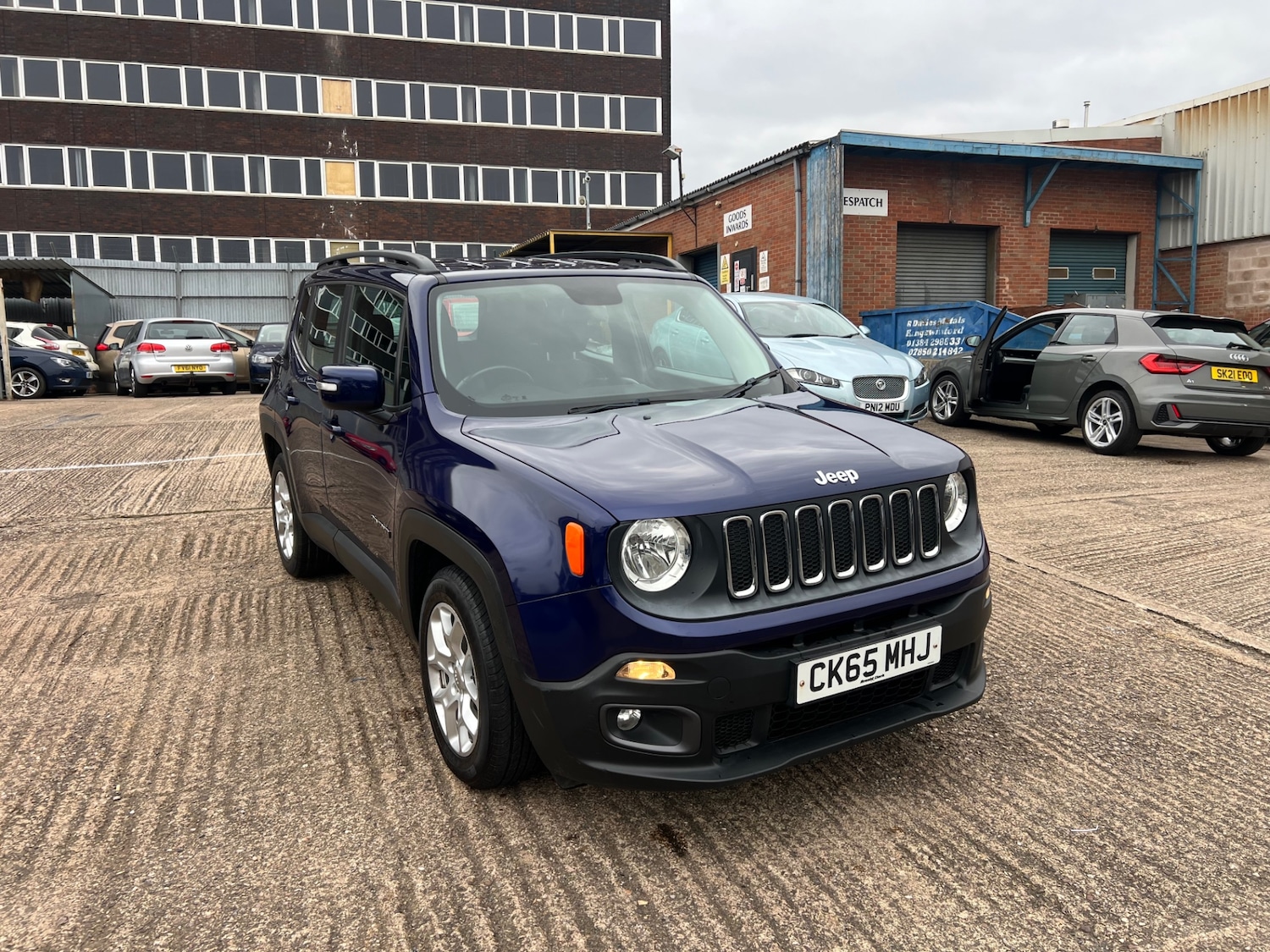 Used Jeep Renegade 2015 for sale - 76309812: Photo 5