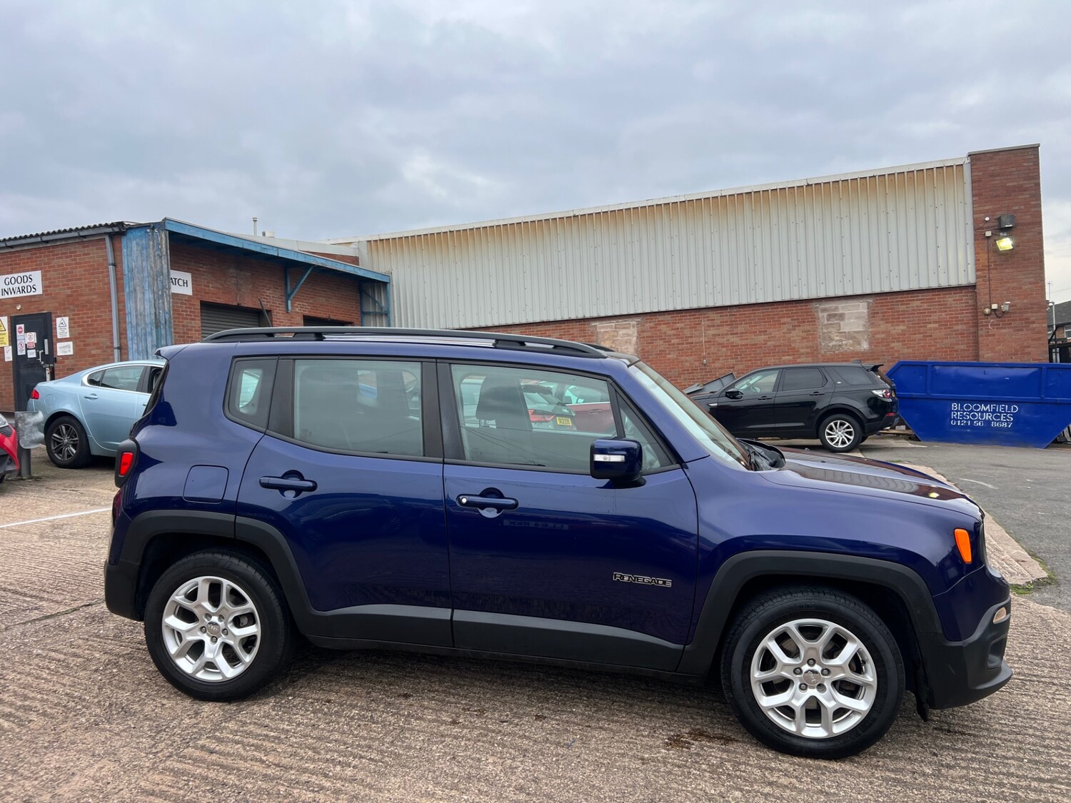 Used Jeep Renegade 2015 for sale - 76309812: Photo 8