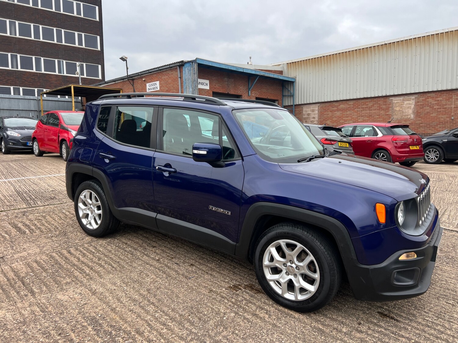 Used Jeep Renegade 2015 for sale - 76309812: Photo 9