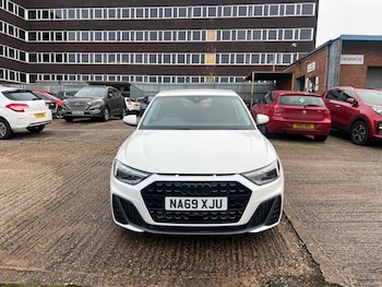 Used Audi A1 2019 for sale - 77282975: Photo